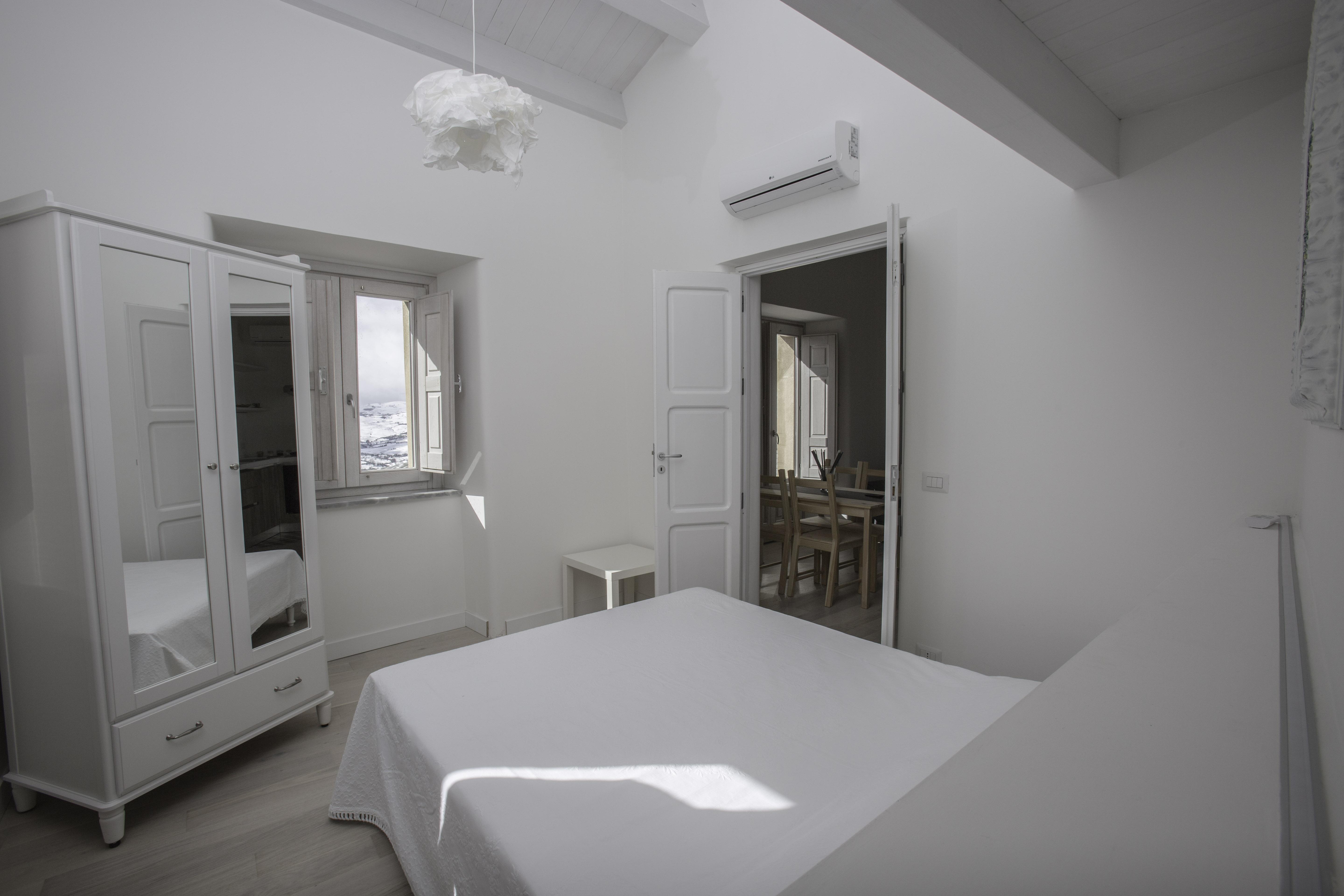 Residence Ventimiglia Gangi Buitenkant foto